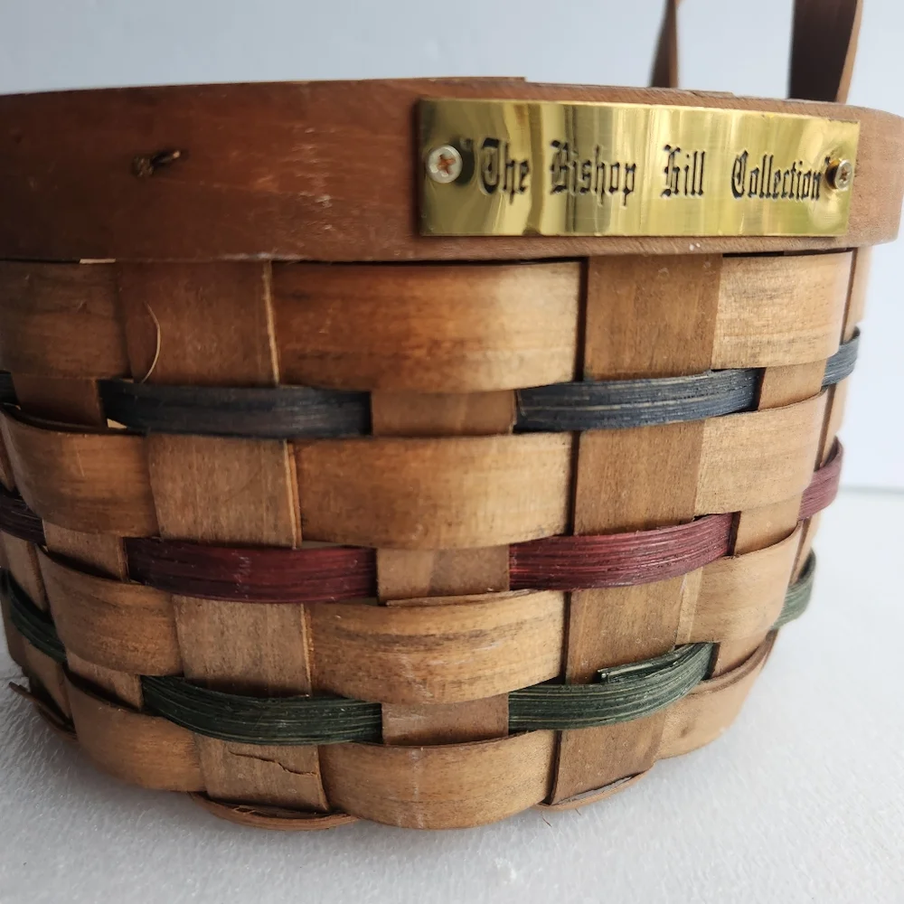 Vintage Bishop Hill Collection Round Woven Basket with Handles